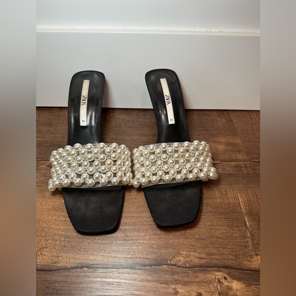 Zara pearl black heeled mules